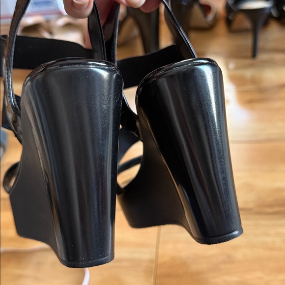 Charles by charles david Glossy Black Wedge Sandals - Picture 5 of 10